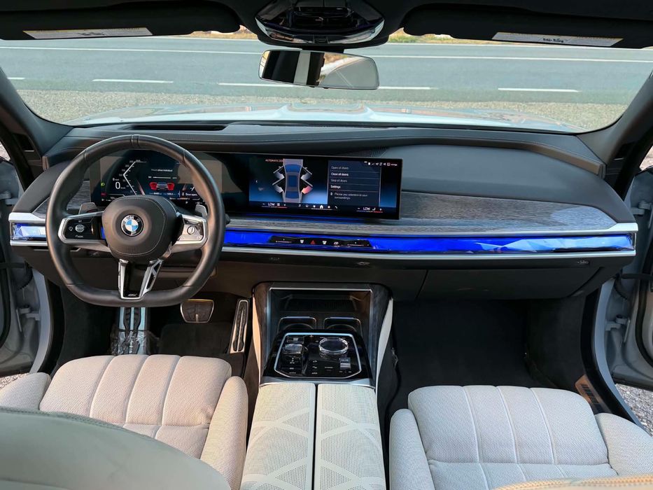 Bmw 760i Xdrive .