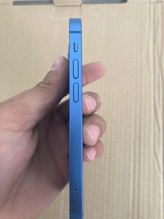 Iphone 13mini с гарантией