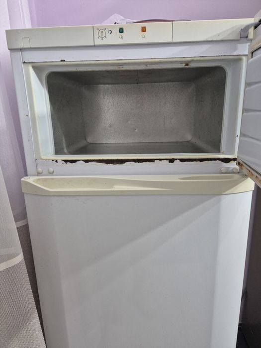 Холодильник в рабочем состоянии