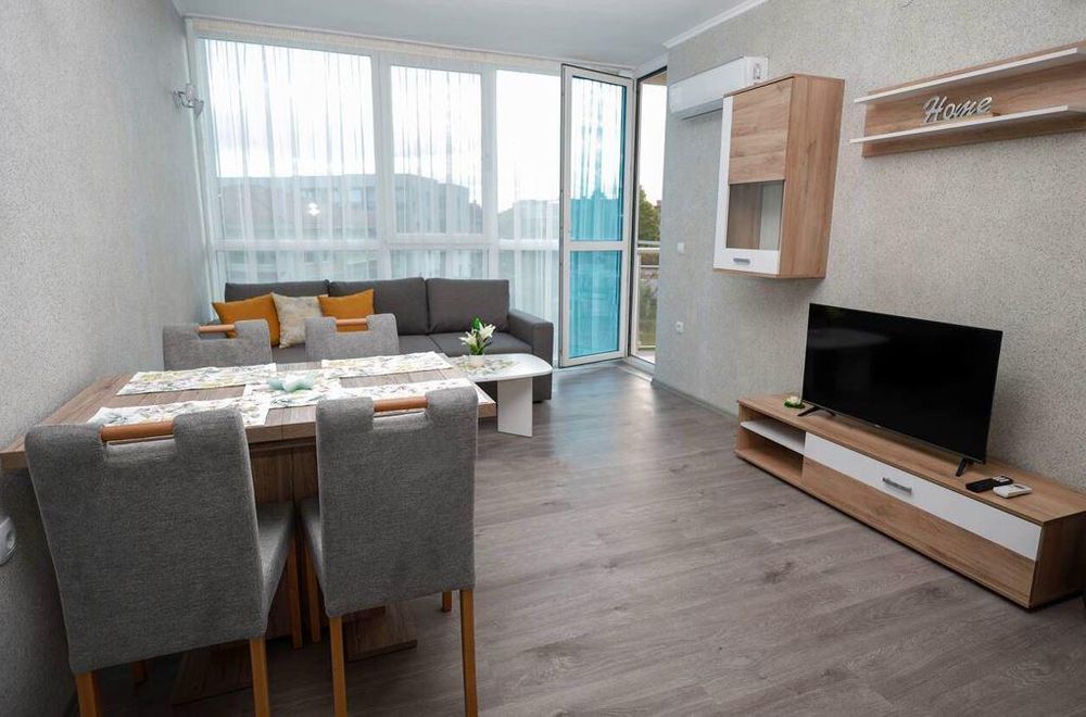 Дава се под наем Двустаен апартамент в Бургас, Сарафово - 65 кв.м за 433.5 € - Снимка #2