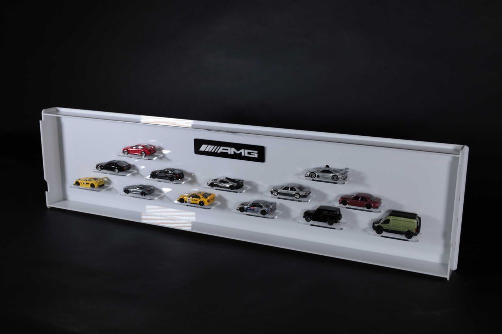 Vitrina acrilica- locuri-machete 1:64-Hotwheels,Mini GT,Kaido