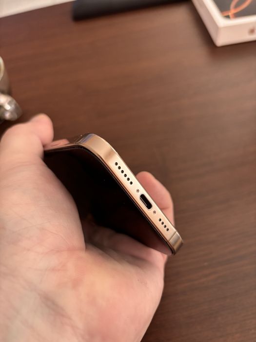 IPhone 16 Pro Max 512gb.