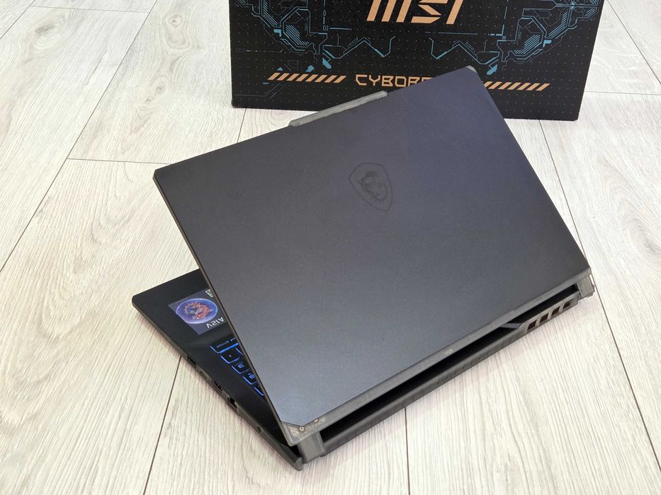 RTX 4050 | i5-12450H | FHD 144Hz | 512GB | 16RAM лаптоп laptop gaming гейминг msi cyborg мси куборг