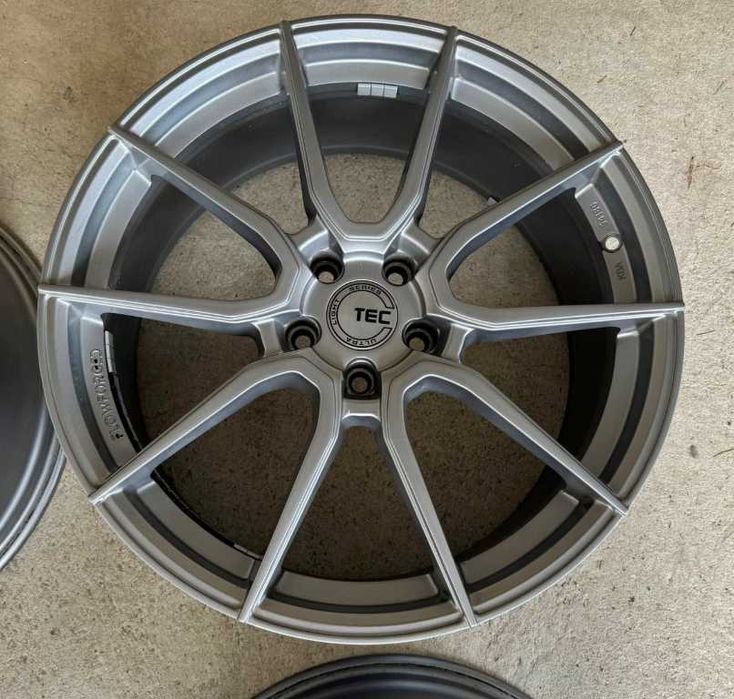 TEC GT-Race-I - 8,5x20 / 5x114,3 (Flowforged - Ultra Light - 9,25kg)