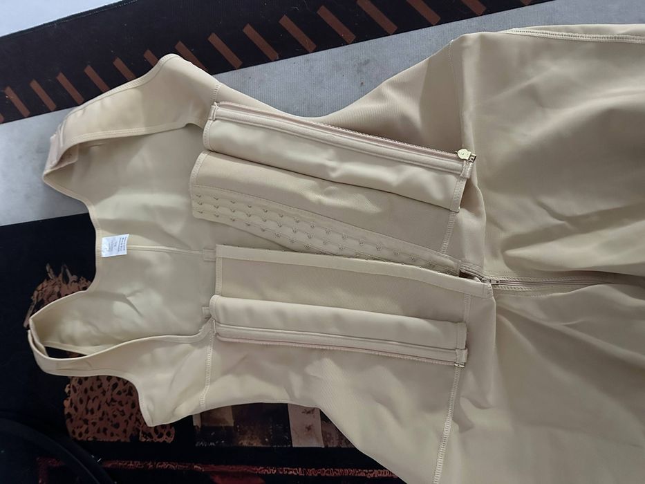 Original body karset