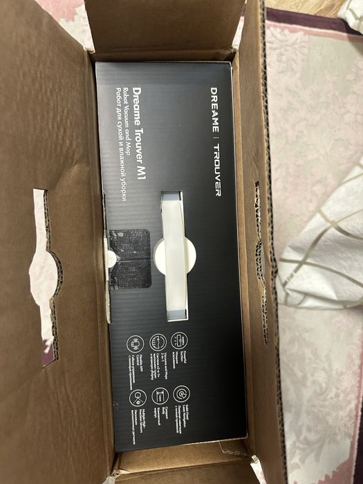 Продается робот пылесос dreame M1