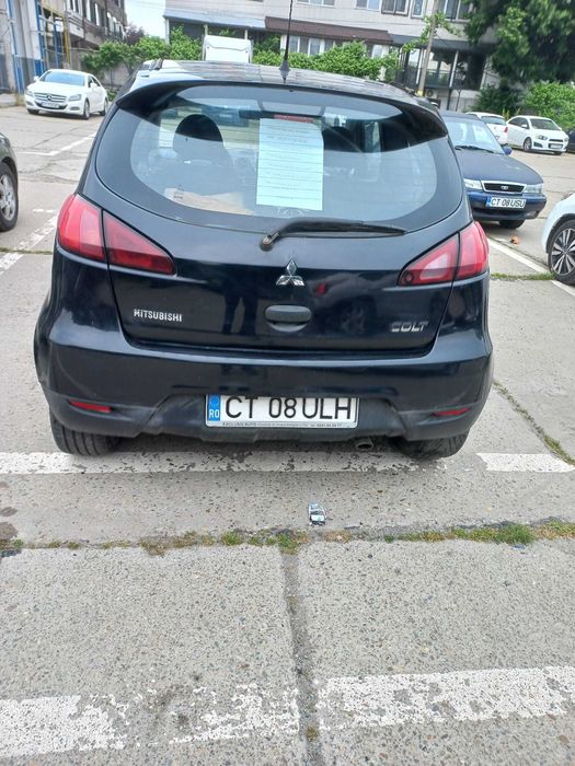 Vand masina MitsuBishi Colt