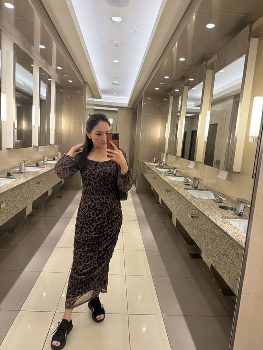 Платье и юбка продается