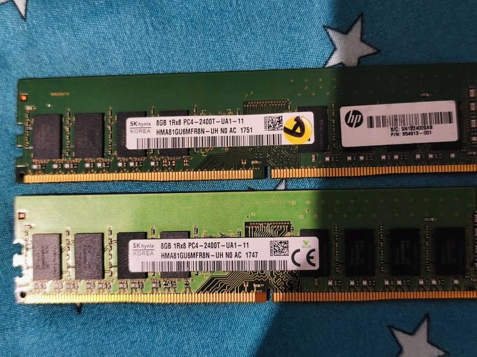 Vând DDR 4-2x8gb