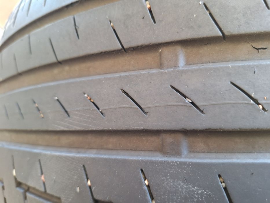 Продам шины б/у  Continental