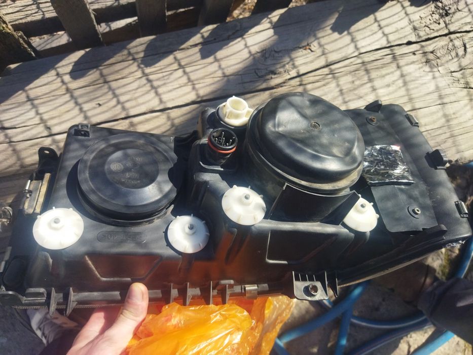 Продам фары на Даф 105