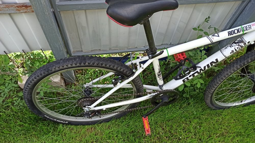 Продам подростковый велосипед Btwin Rockrider 300