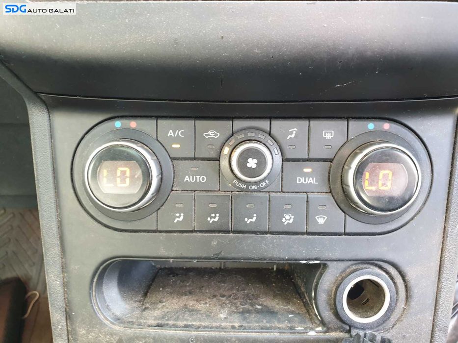 Panou Comanda AC Clima Climatronic Aer Conditionat Nissan Qashqai J10 2007 - 2013 [C8601]