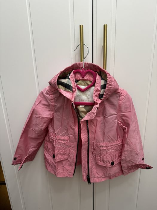 Geaca fete burberry originala NOUA 2 3 ani