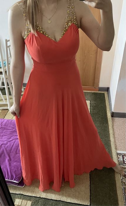 Вечернее платье