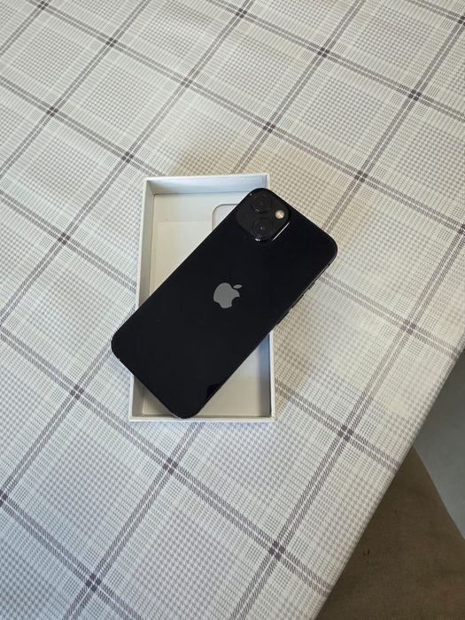 iPhone 13   128гб