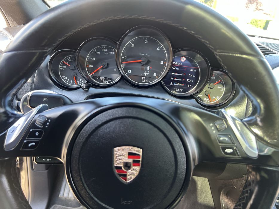 Porsche Cayenne 3.0