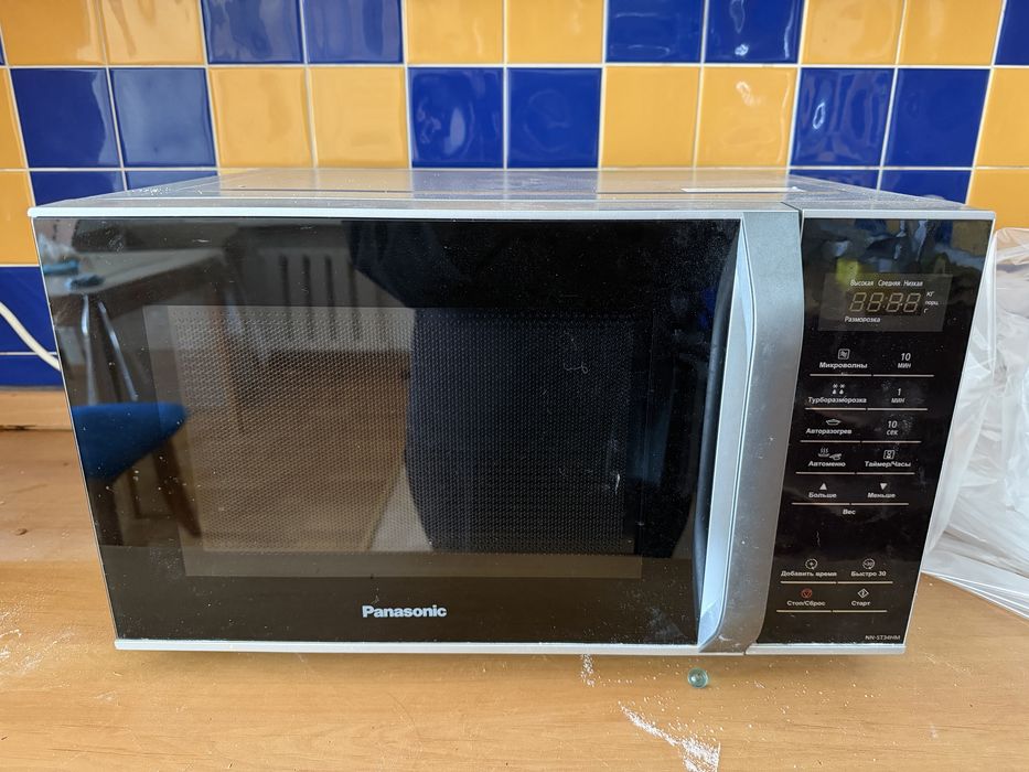 Микроволновка Panasonic в отличном состоянии!