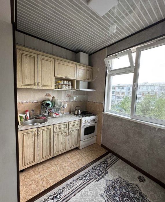 Код 909   Продается 3/4/5 ком квартира куйлюк массив 6