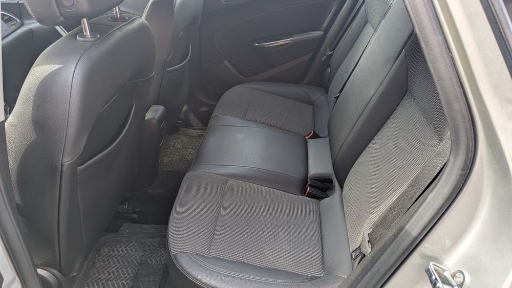 Opel Astra J 2010