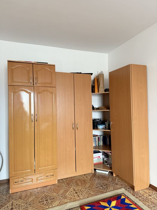 Продам Шкаф с полками