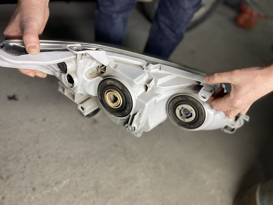 Камри 50 фара оригинал