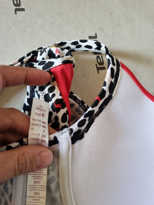 Продам купальник