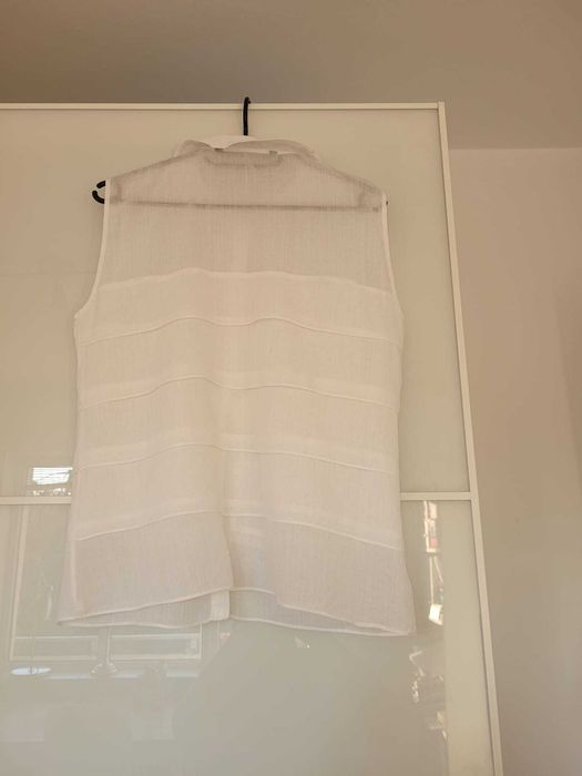 bluza alba fara maneca Zara