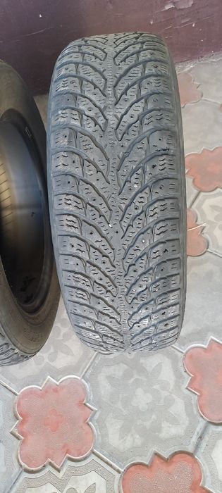 Продам Зимние Колеса.