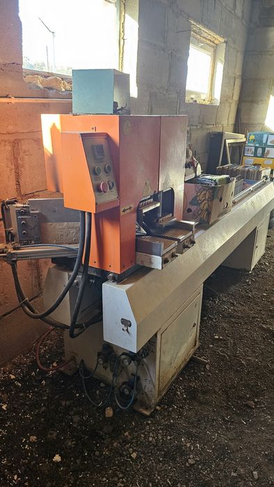 Станок для производства пластиковых окон