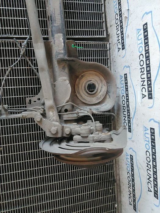 Punte Spate Completa Opel Vivaro B 1.6 D 2014 - 2018 SUV 5 Usi (1272) 4x2