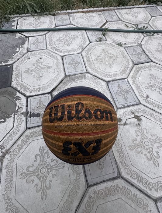 Баскетбольный мяч Wilson