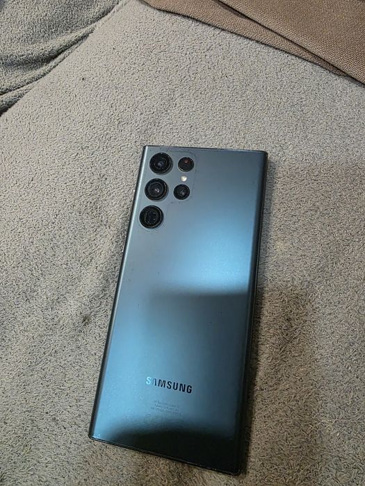 Samsung  S22 ultra