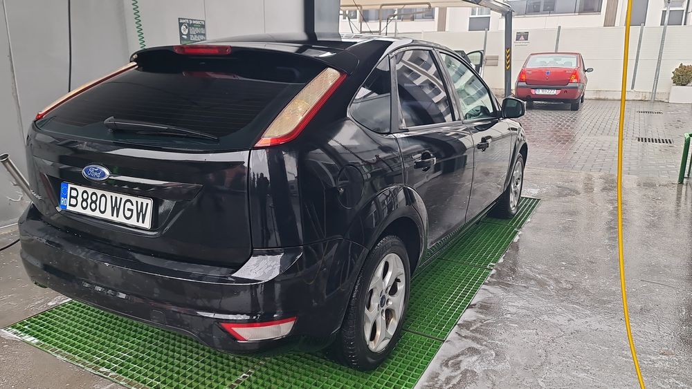 Ford Focus 2 facelift cu gpl de fabrica , sonorizare Sony Clima 2 zone