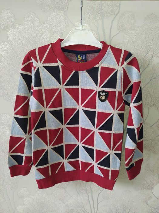 Мальчиковские кофточки