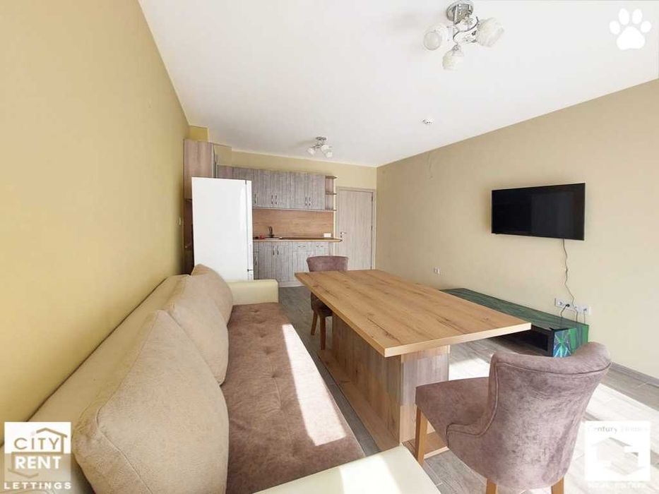 104996 Напълно обзаведен двустаен апартамент в центъра на В. Търново