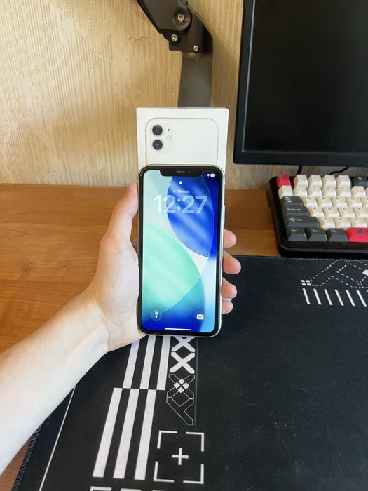 iPhone 11 128GB 100% акб