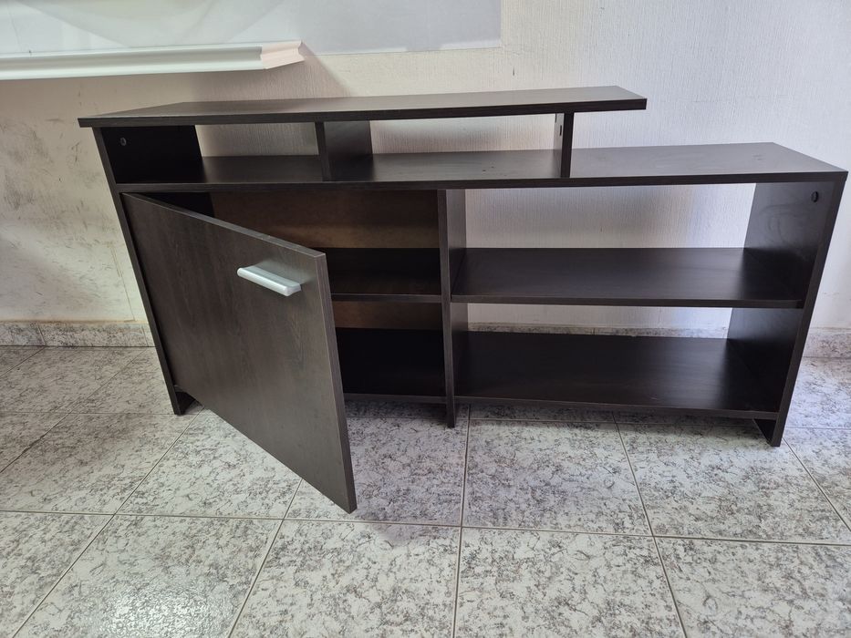 Комплект шкаф и етажерка за стена