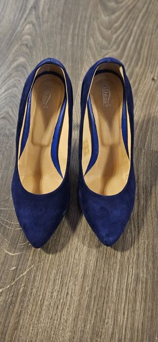 Дамски обувки Gabina от велур на ток - 39 номер