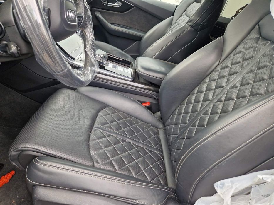 Audi Q8 286 k.c. на части!