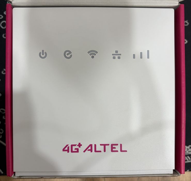 4G роутер ALTEL P05 LTE Cat.4 Wi-Fi