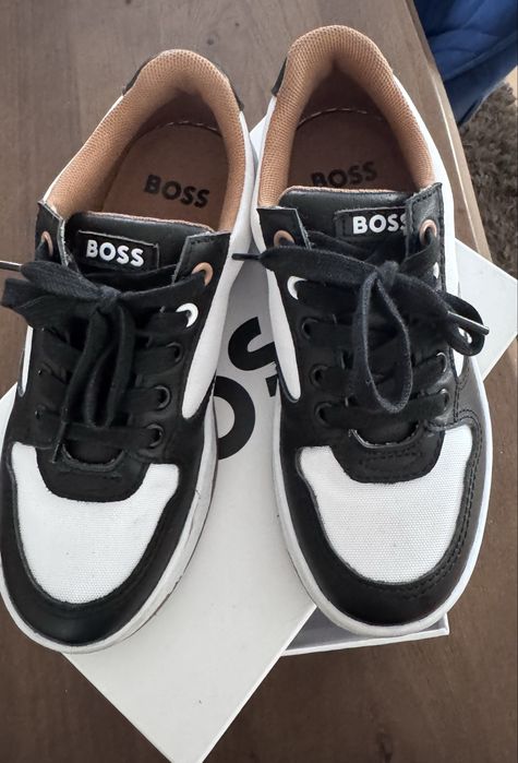 Детски обувки Boss, 32 размер