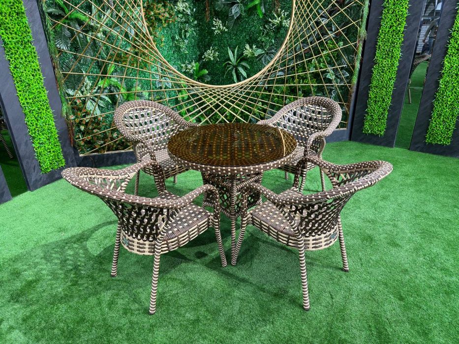 Pantera Ratan 555. Afina madel