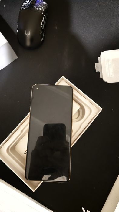 Продам телефон OPPO Reno 8t