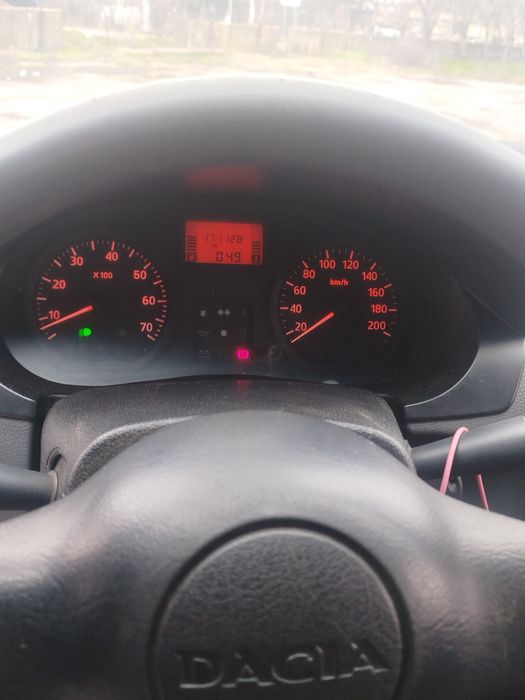 Dacia Logan (товарна)