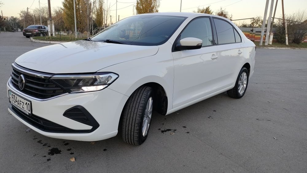 Продам машину  Volkswagen Polo