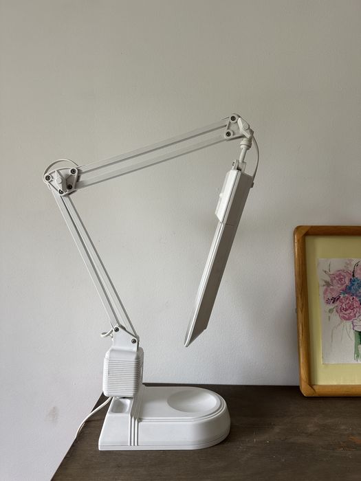 Светильник настольный