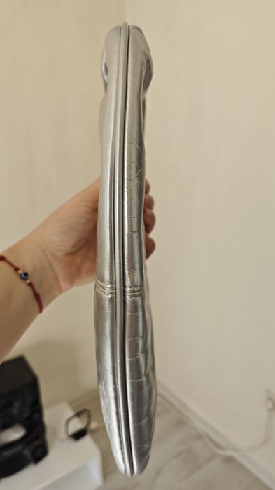 Кокетна дамска чанта на Паоло Ботичели