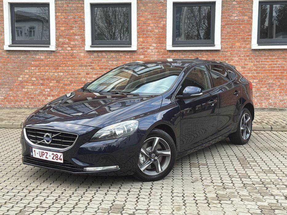 Volvo V40 Euro 6 /Automat/Alcantara