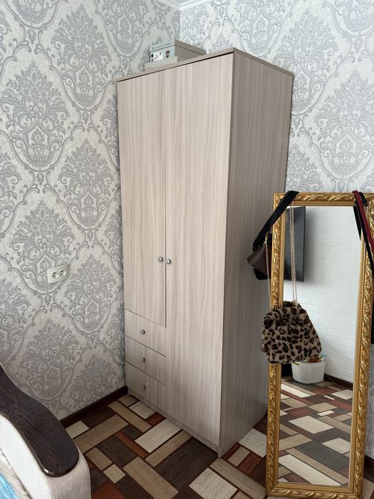 Продам шкаф в хорошем состоянии